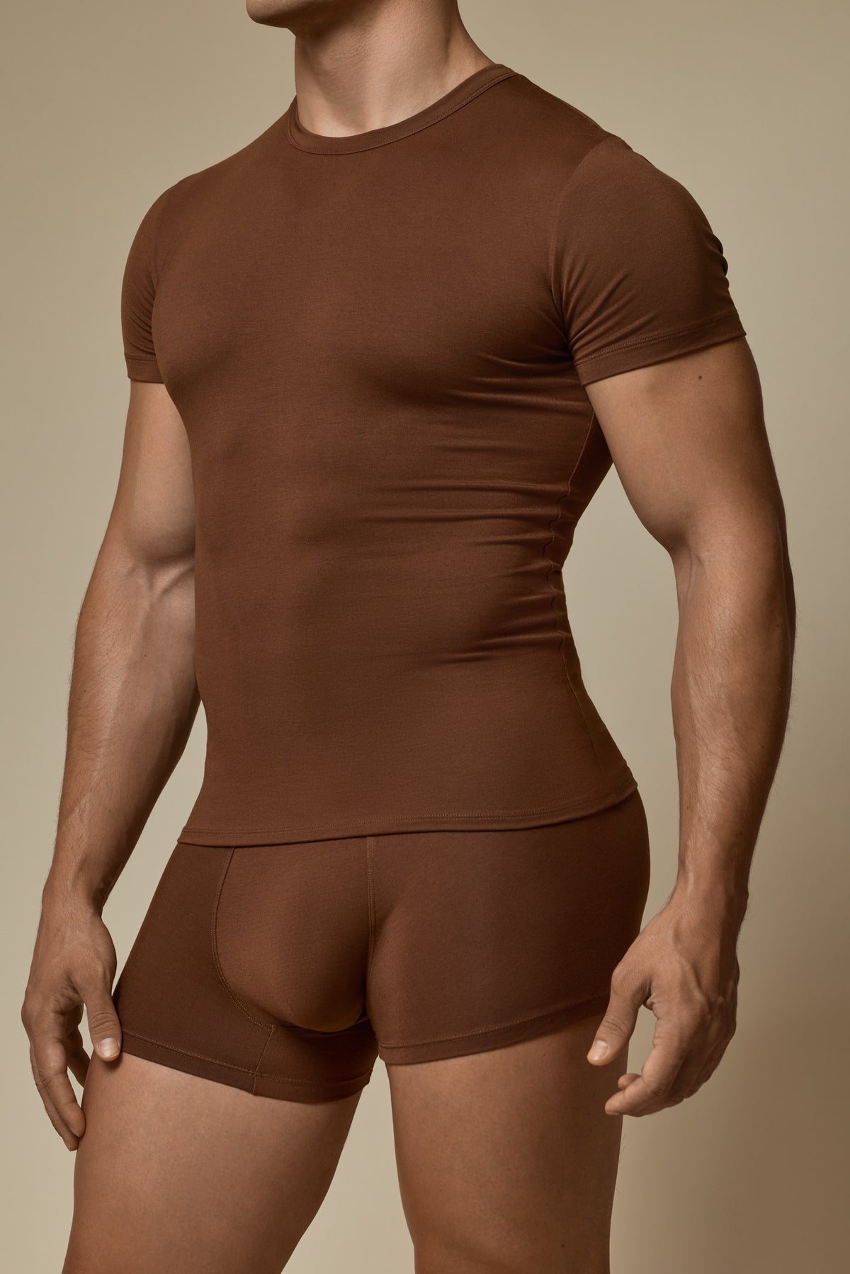 WHISPER UNDERSHIRT SECOND SKIN - CACAO