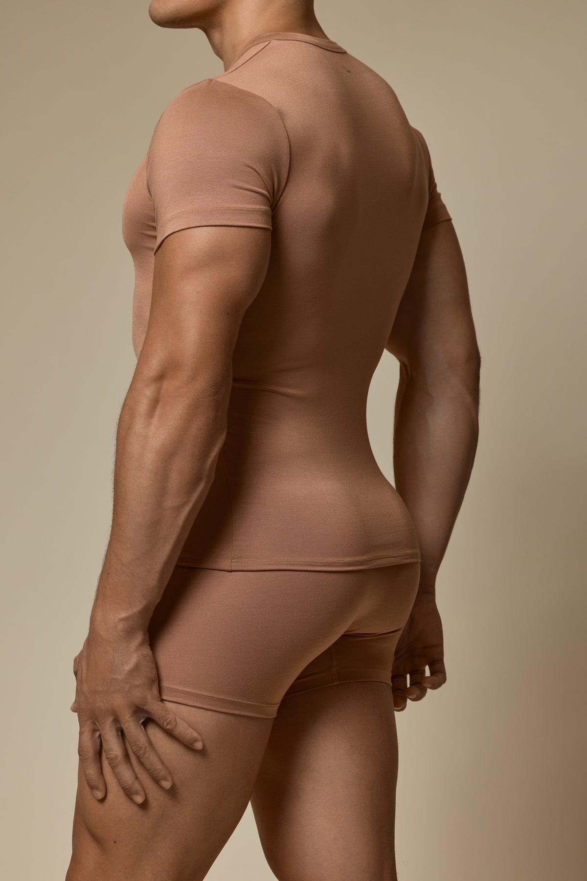WHISPER UNDERSHIRT SECOND SKIN - MOCHA