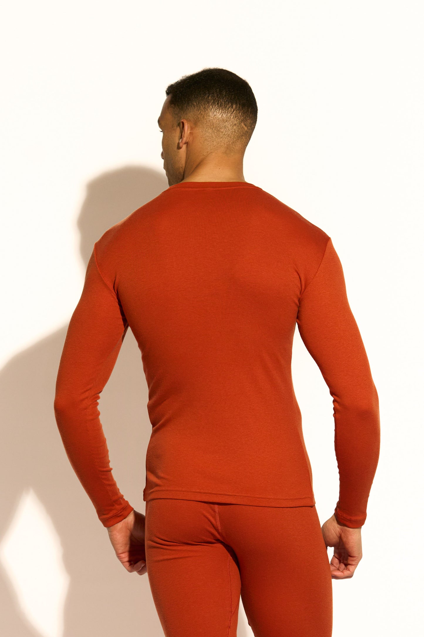 ESSENTIAL LONG SLEEVE TEE - CINNAMON
