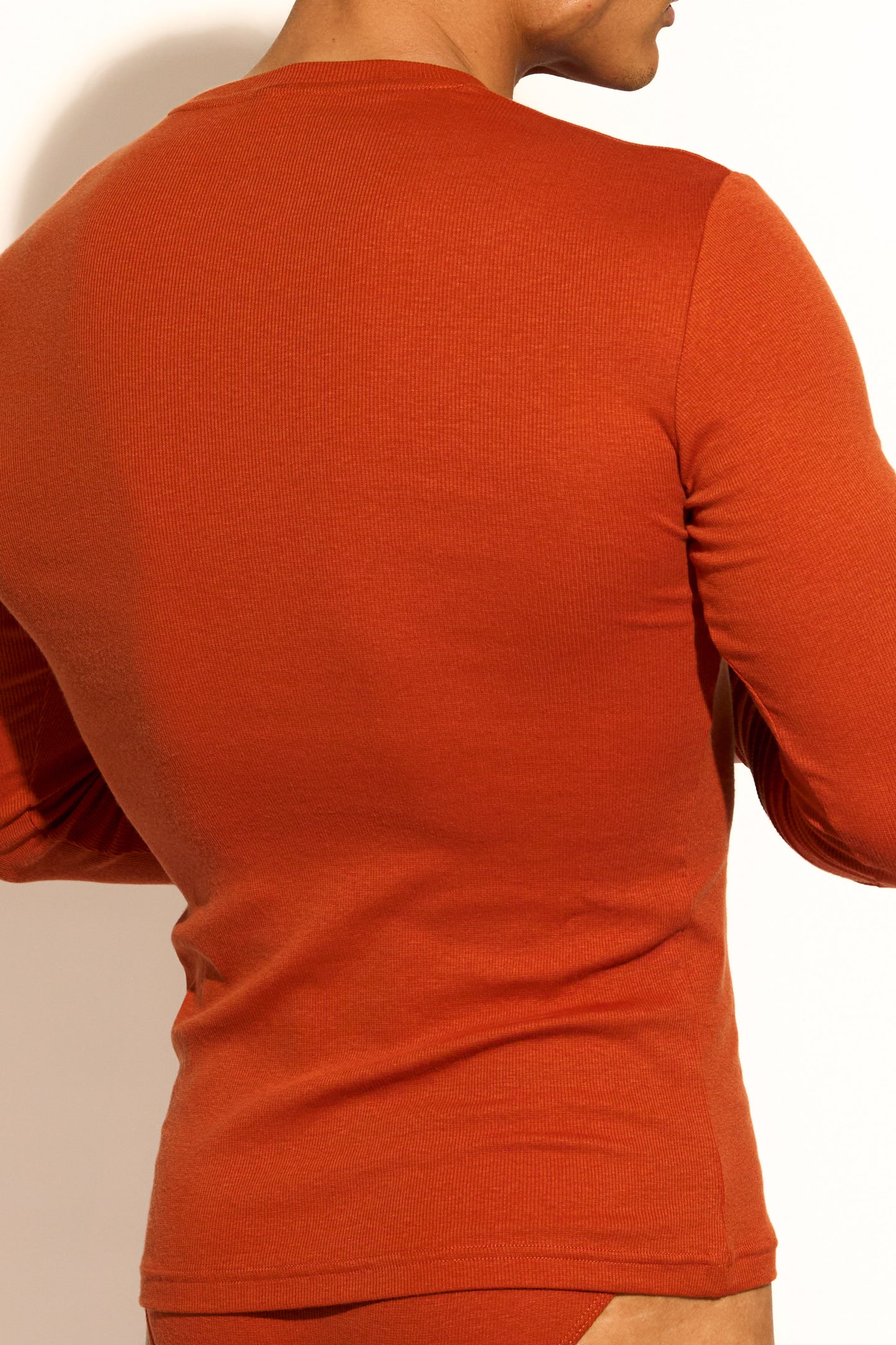 ESSENTIAL LONG SLEEVE TEE - CINNAMON