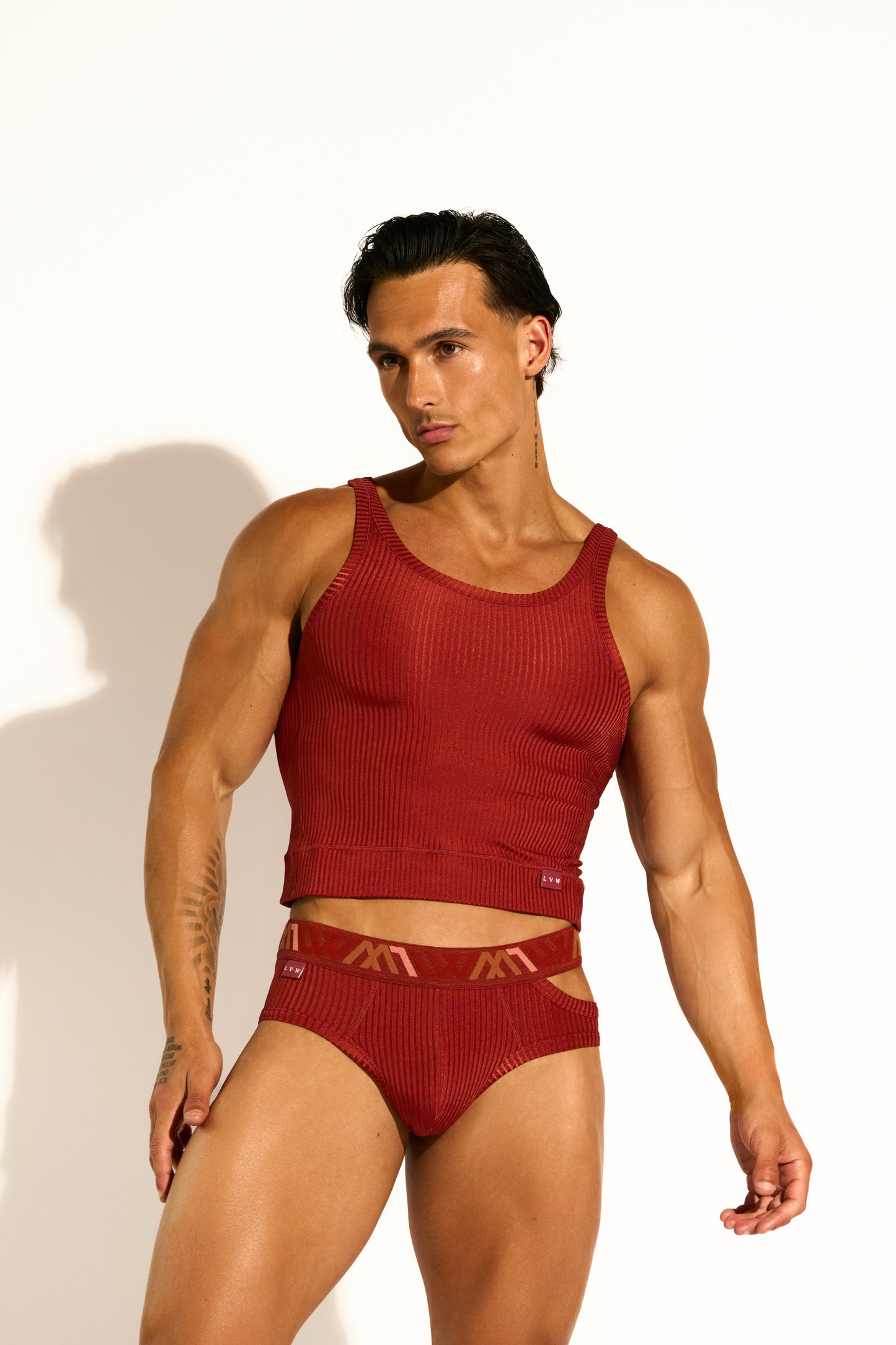 SIGNATURE EXCLUSIVE REVEALING BRIEF - BURGUNDY