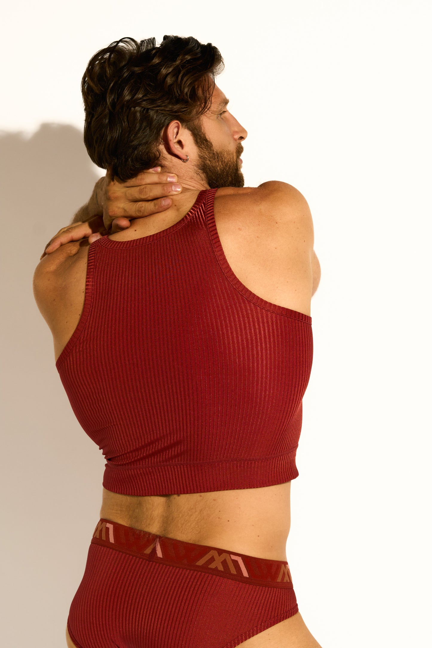 SIGNATURE EXCLUSIVE TANK TOP CROPPED - BURGUNDY