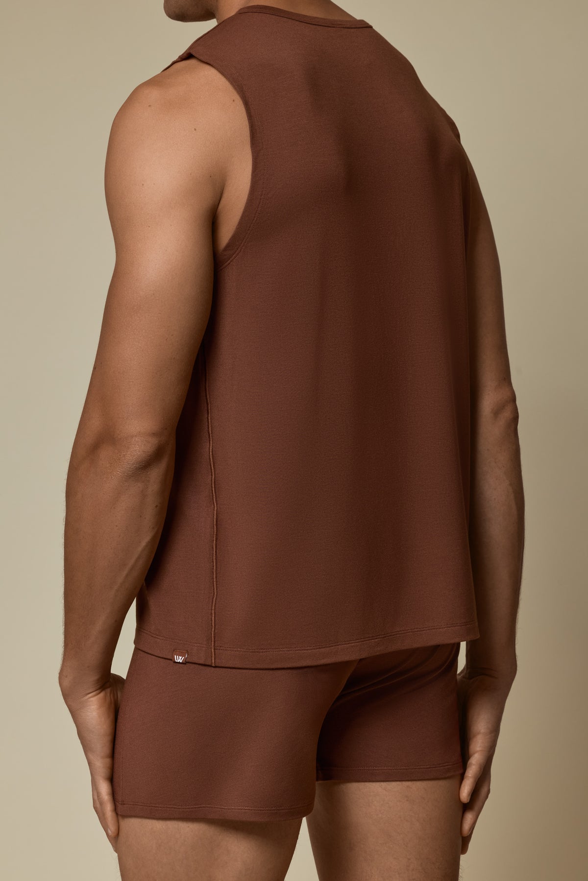 SECOND SKIN NO-SLEEVE SHIRT - CAPPUCCINO
