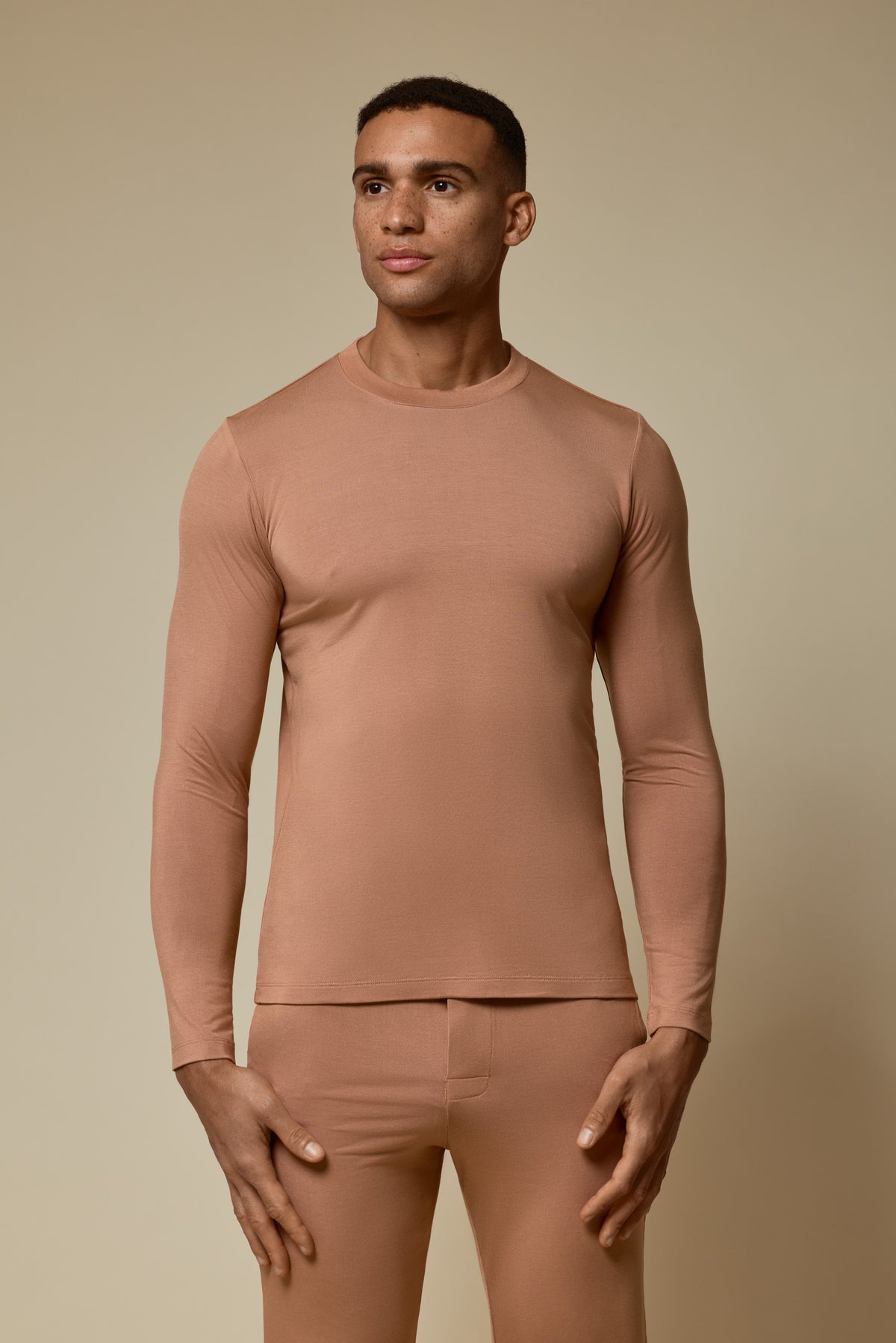 SECOND SKIN LONG SLEEVE TEE - MOCHA