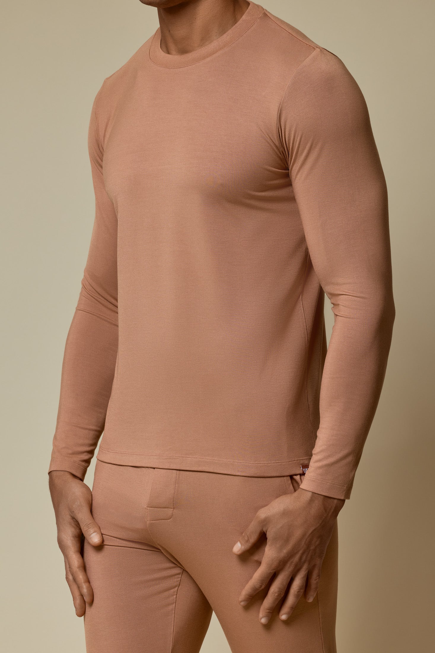 SECOND SKIN LONG SLEEVE TEE - MOCHA