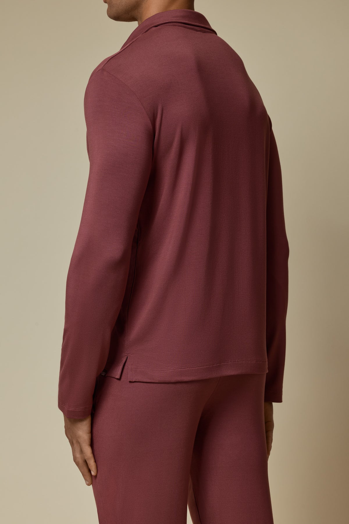 SECOND SKIN V-NECK LONG SLEEVE - HOT CHOCOLATE