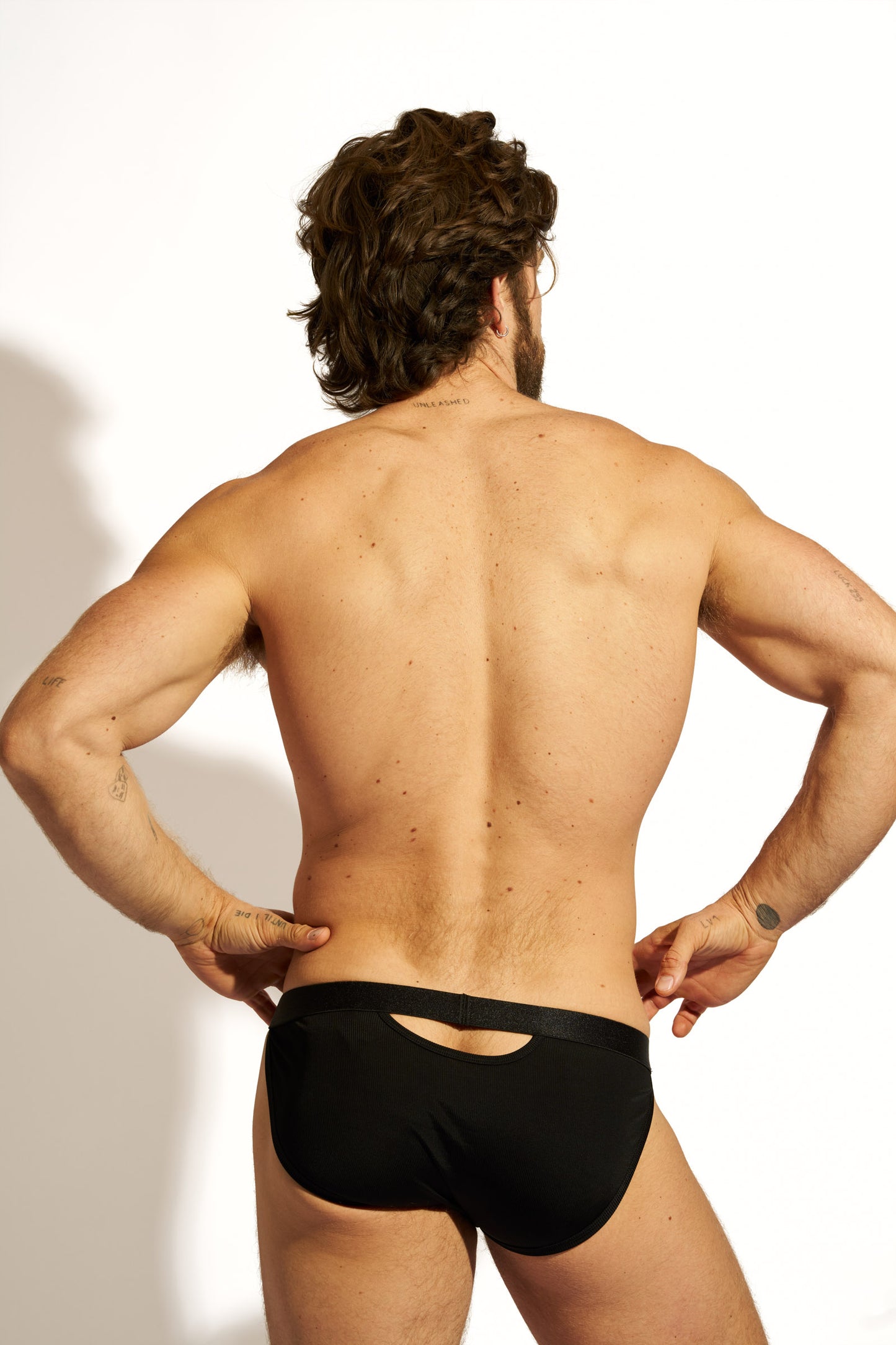 GOLD SPORT BRIEF - BLACK