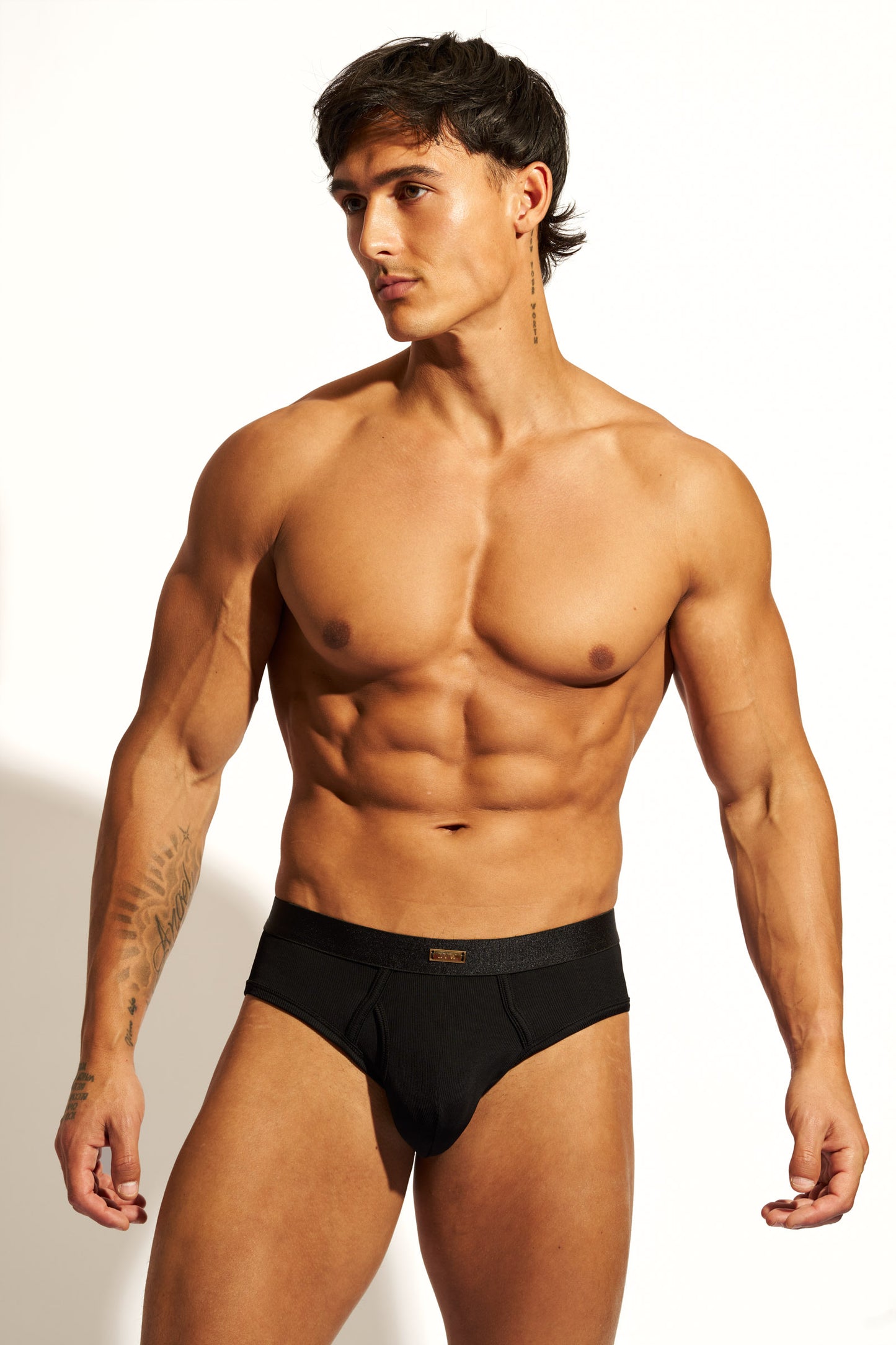 GOLD CLASSIC BRIEF - BLACK