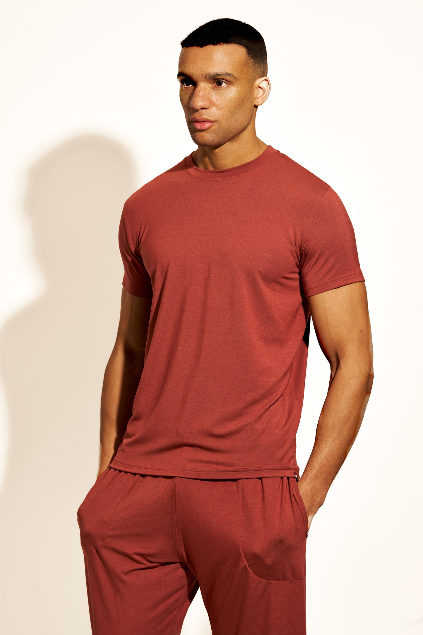 PREMIUM LOUNGEWEAR T-SHIRT - BRANDY SNIFTER