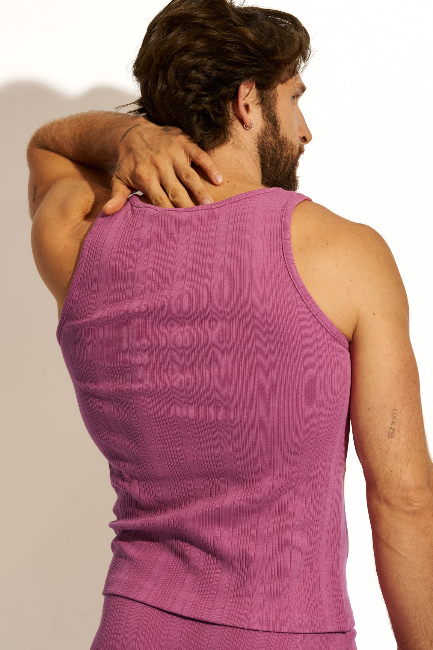 ESSENTIAL EXCLUSIVE TANK TOP REGULAR FIT - WINE