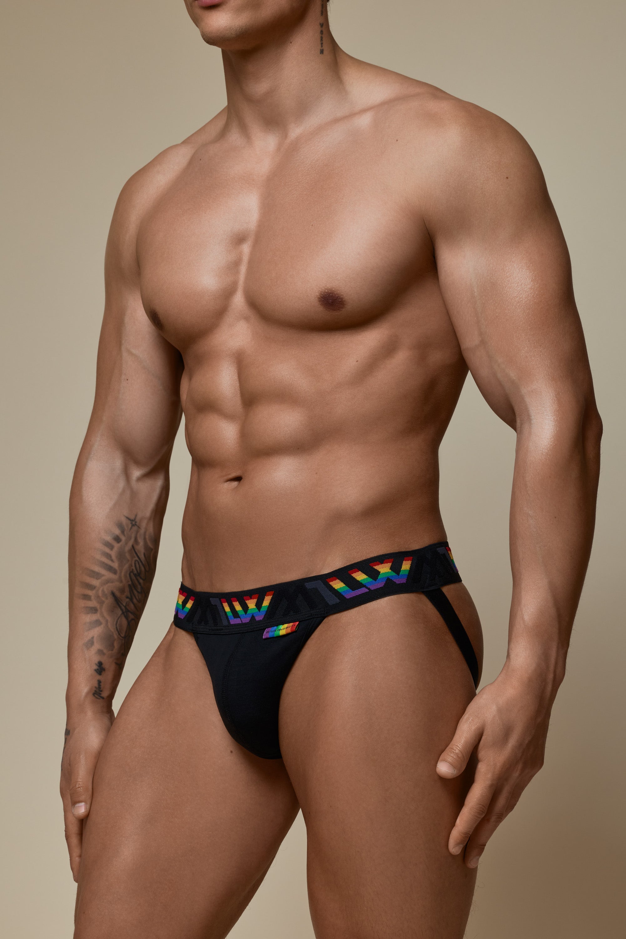 VISIBLY JOCK PRIDE - BLACK