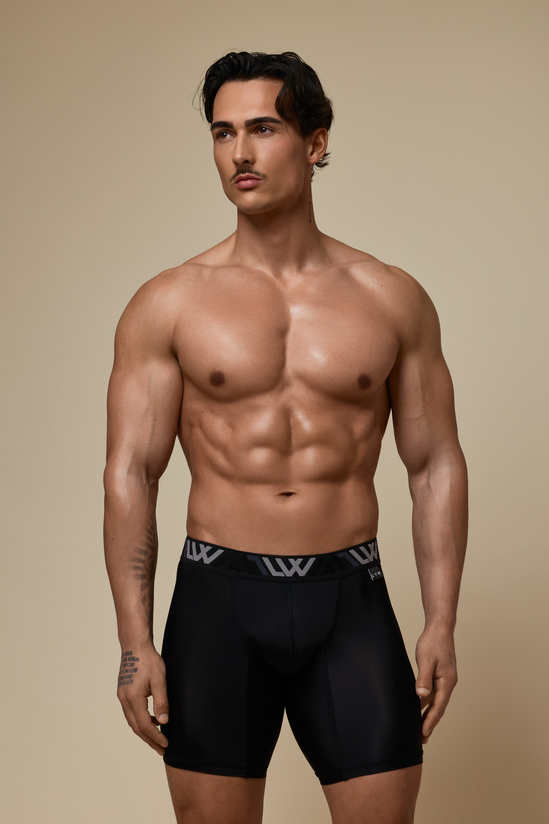 VISIBLY BOXER BRIEF RENEW SHINE 8" - BLACK
