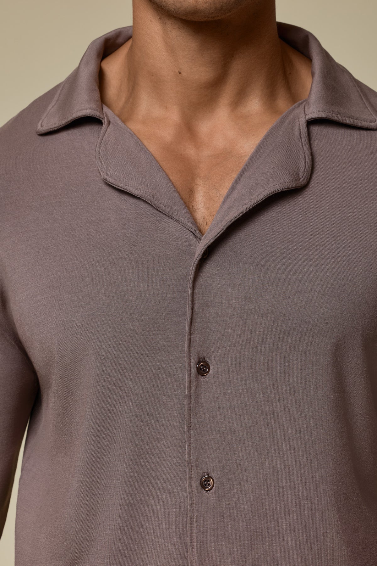 SECOND SKIN V-NECK LONG SLEEVE - DEEP TAUPE