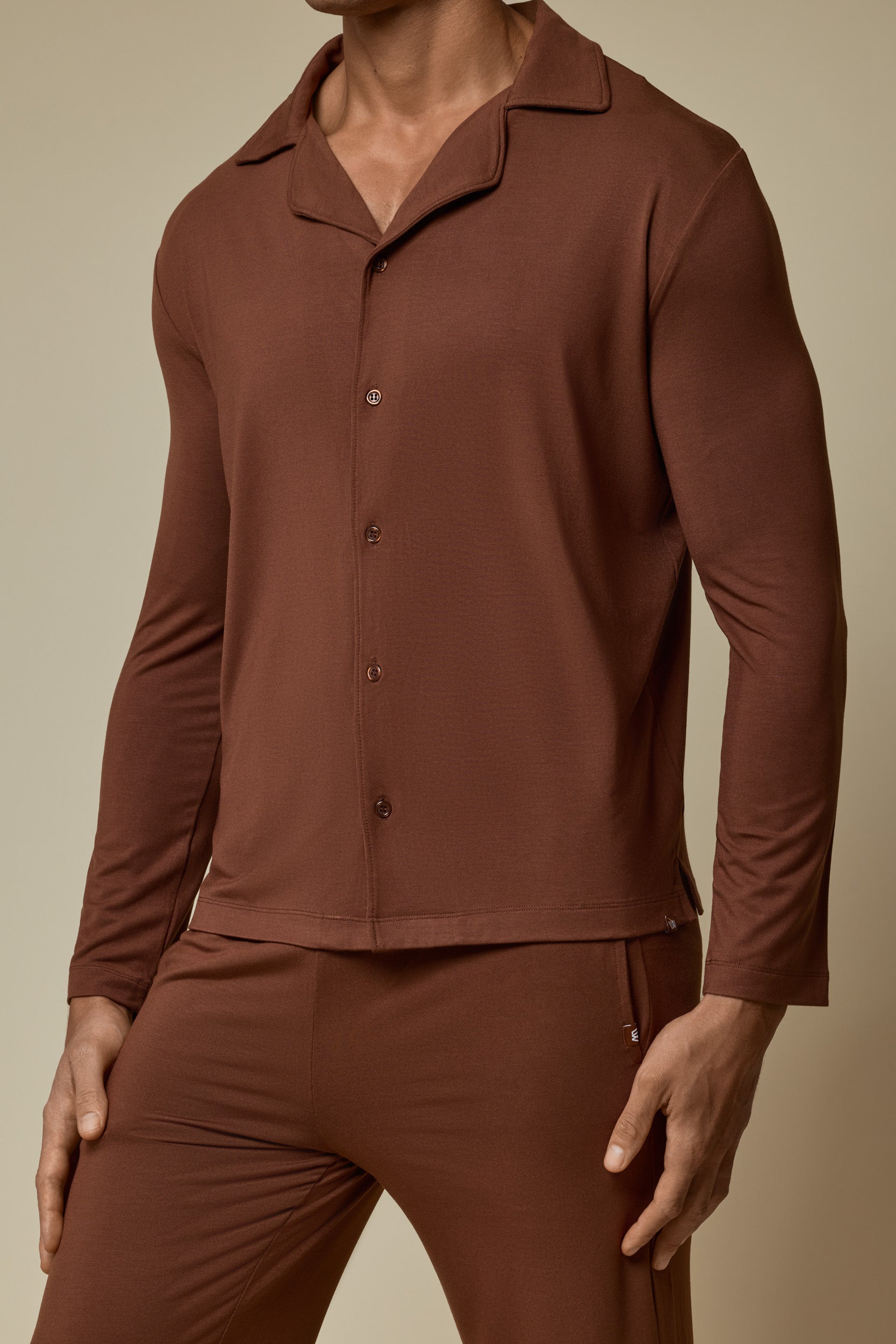 SECOND SKIN V-NECK LONG SLEEVE - CAPPUCCINO