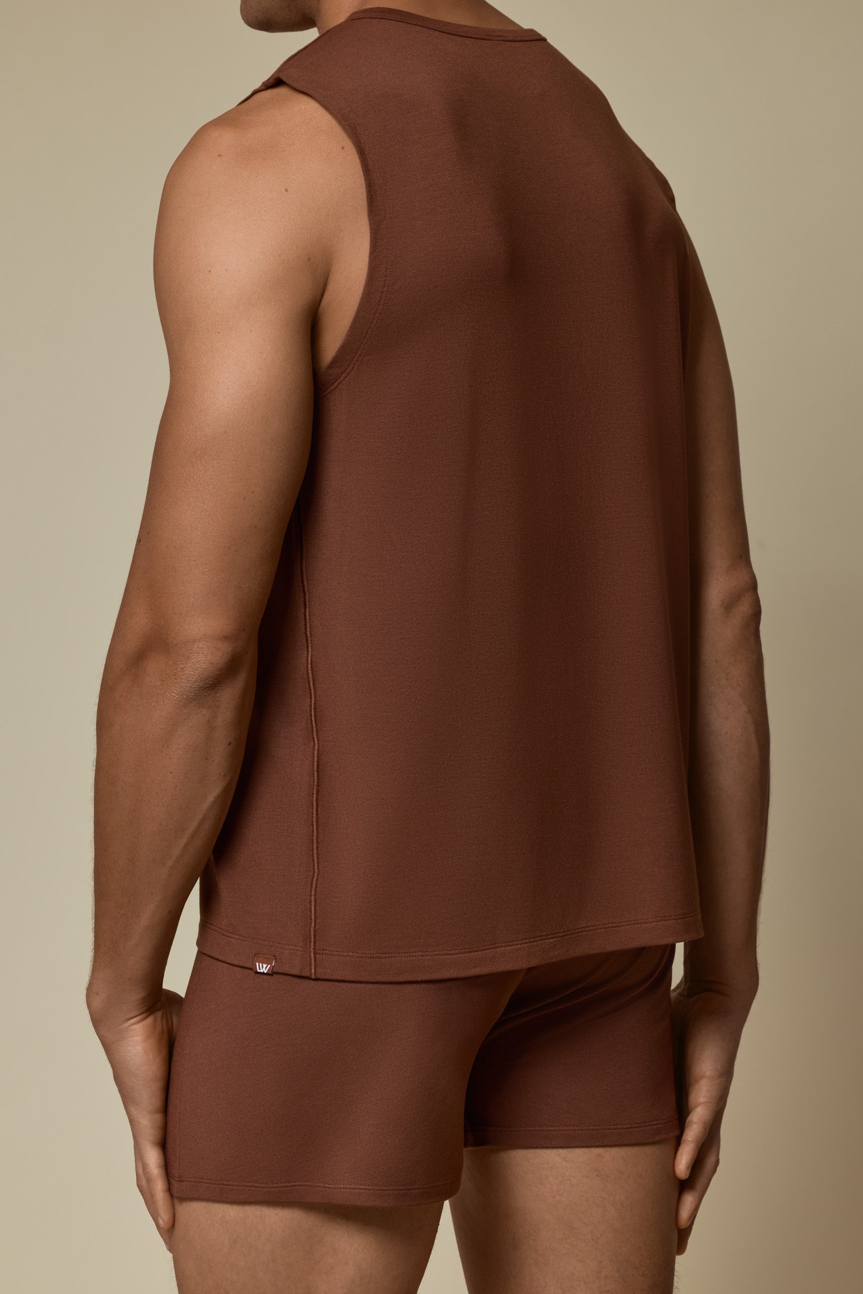 SECOND SKIN NO-SLEEVE SHIRT - CAPPUCCINO