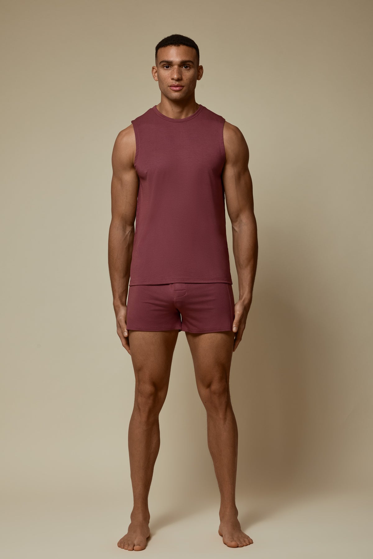 SECOND SKIN NO-SLEEVE SHIRT - HOT CHOCOLATE