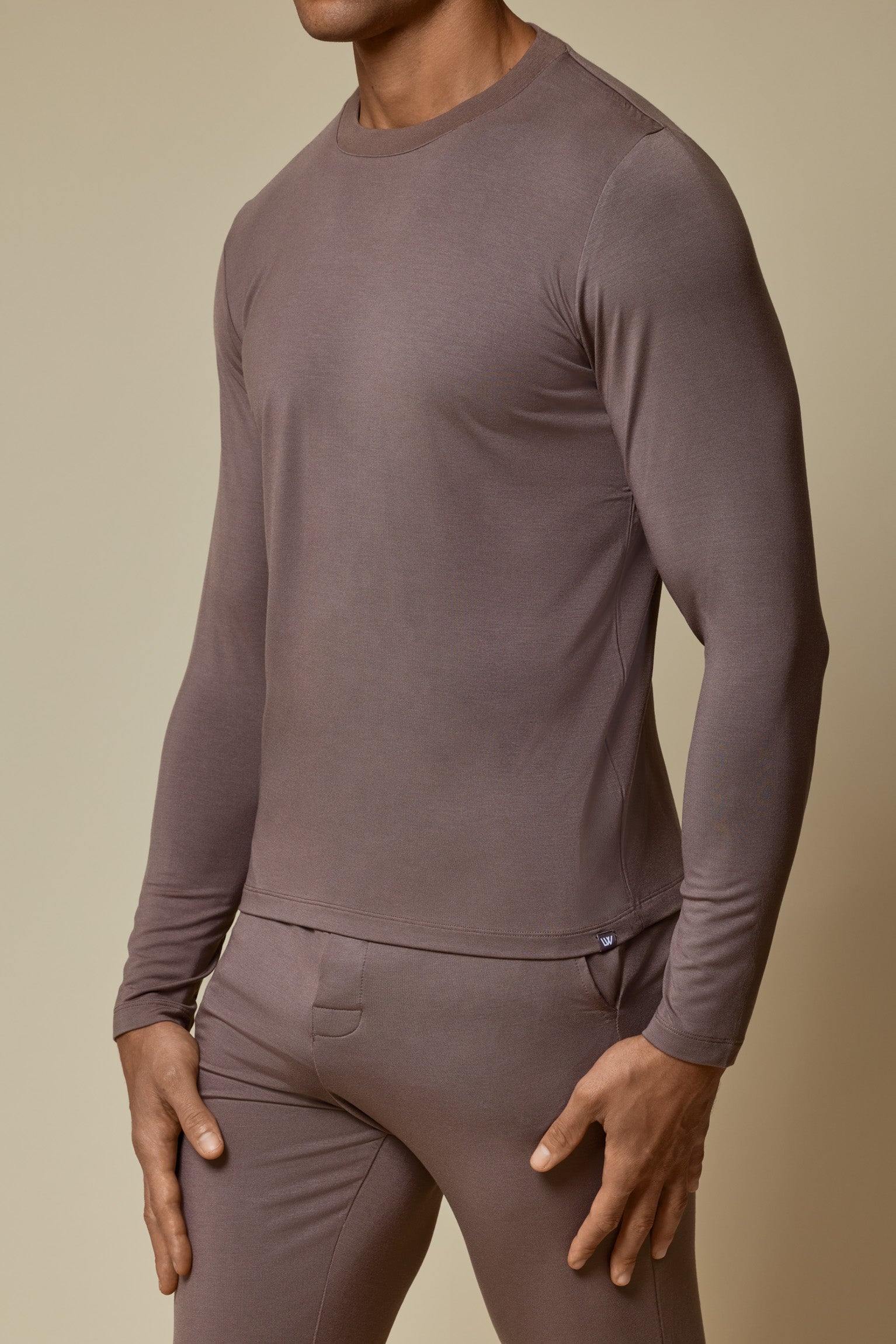 SECOND SKIN LONG SLEEVE TEE - DEEP TAUPE