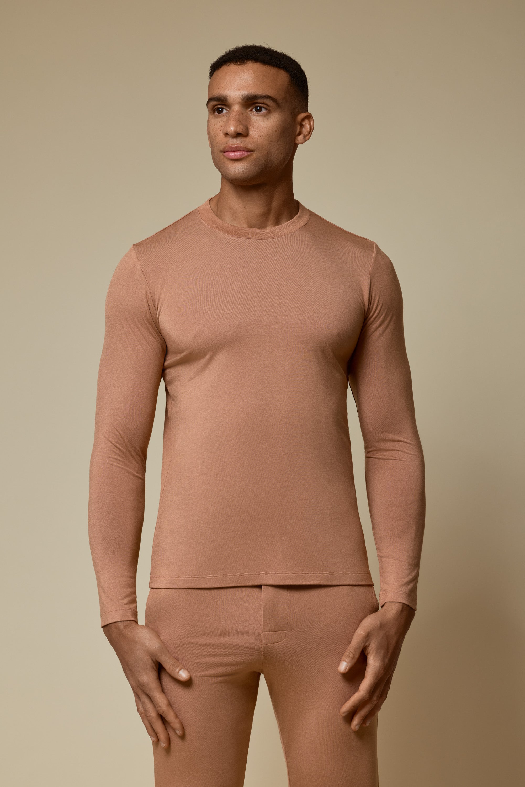SECOND SKIN LONG SLEEVE TEE - MOCHA