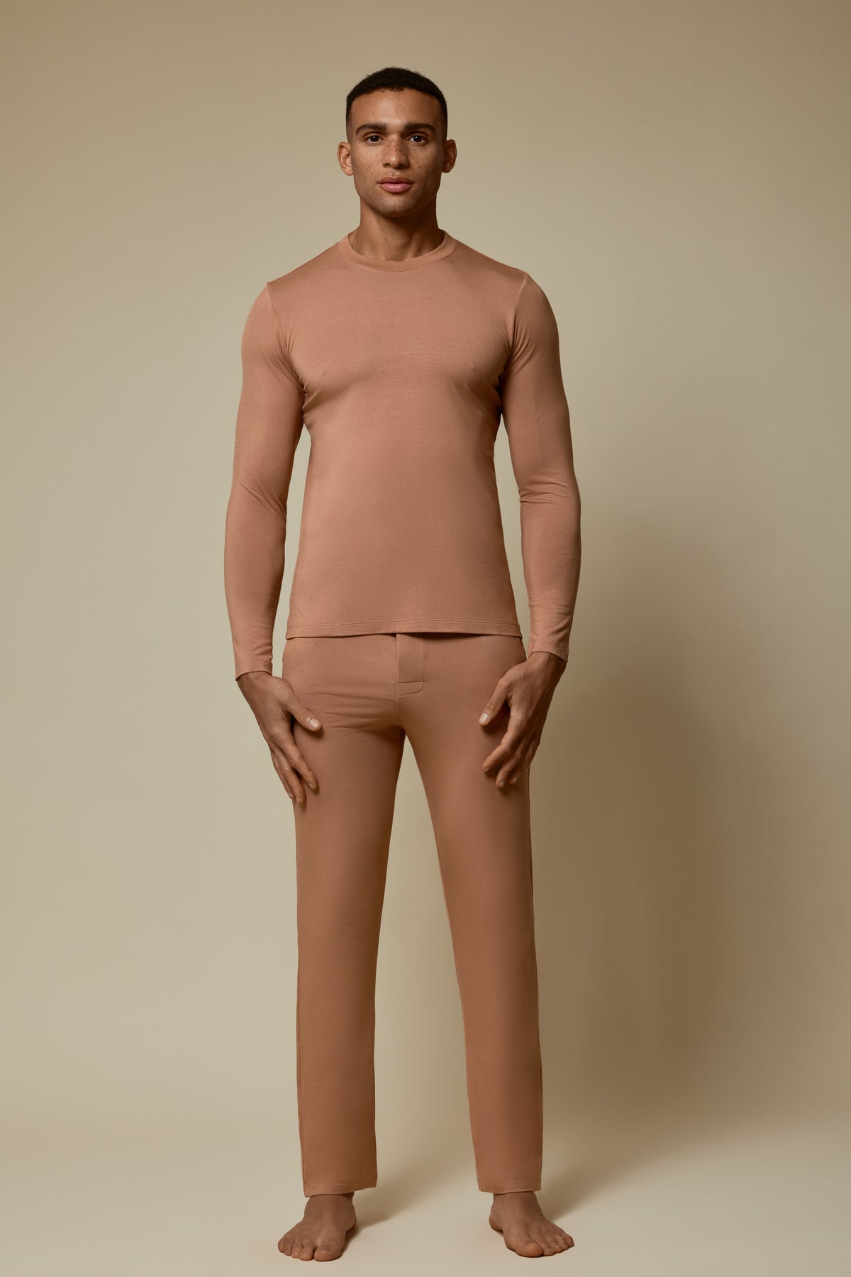SECOND SKIN LONG SLEEVE TEE - MOCHA