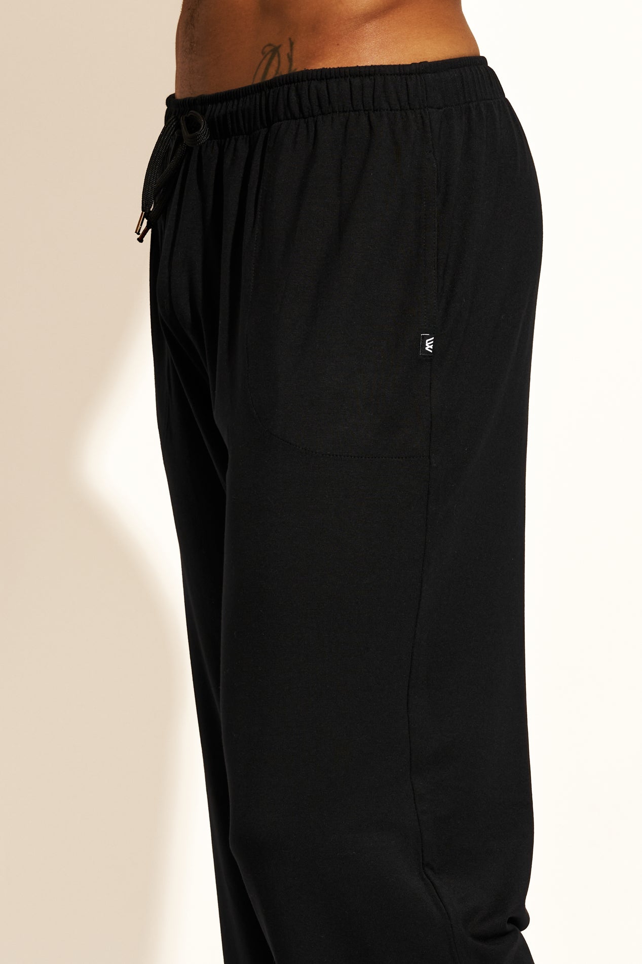 PREMIUM LOUNGEWEAR PANTS RELAXED FIT - BLACK