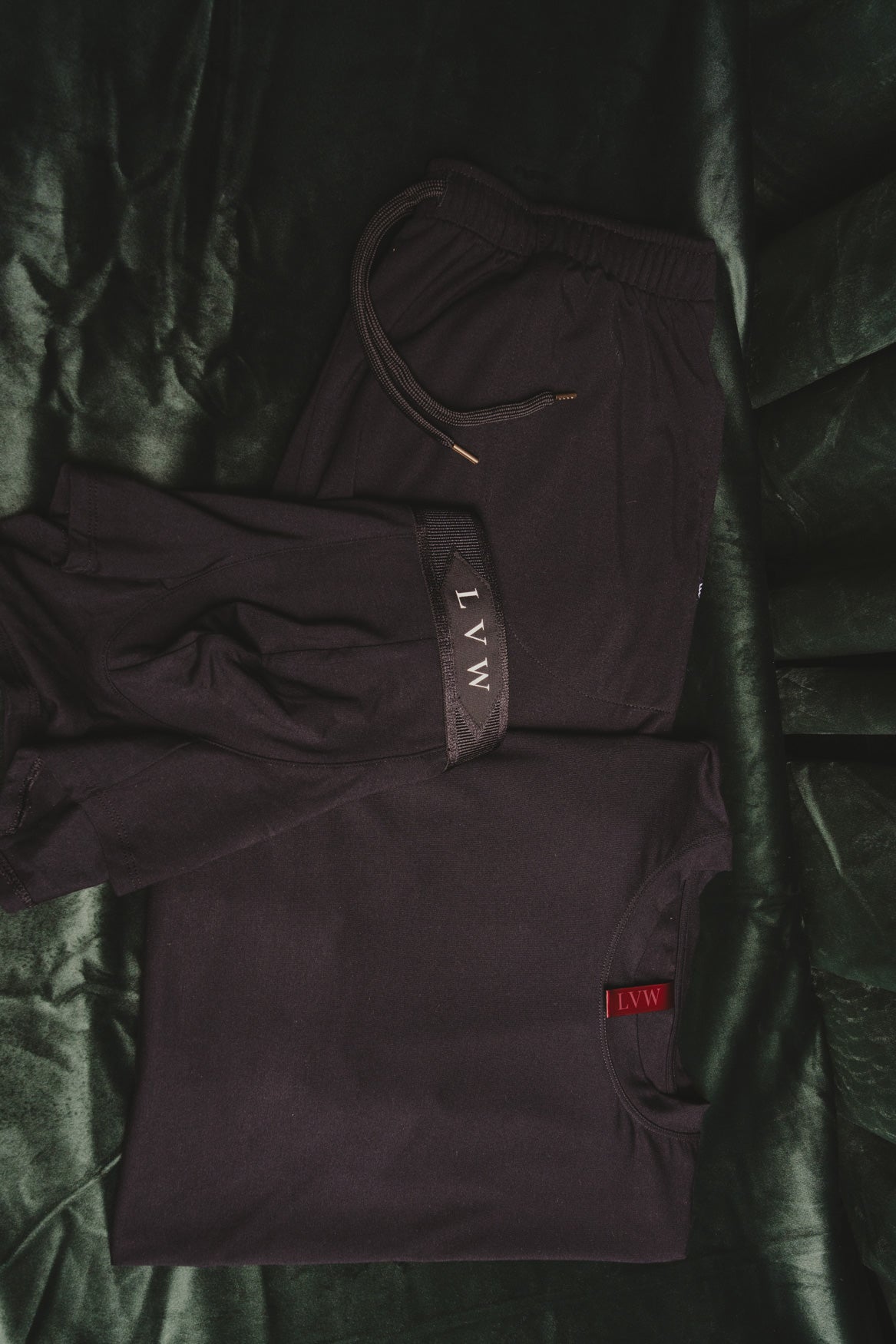 THE BLACK LOUNGE SET (3-PACK)