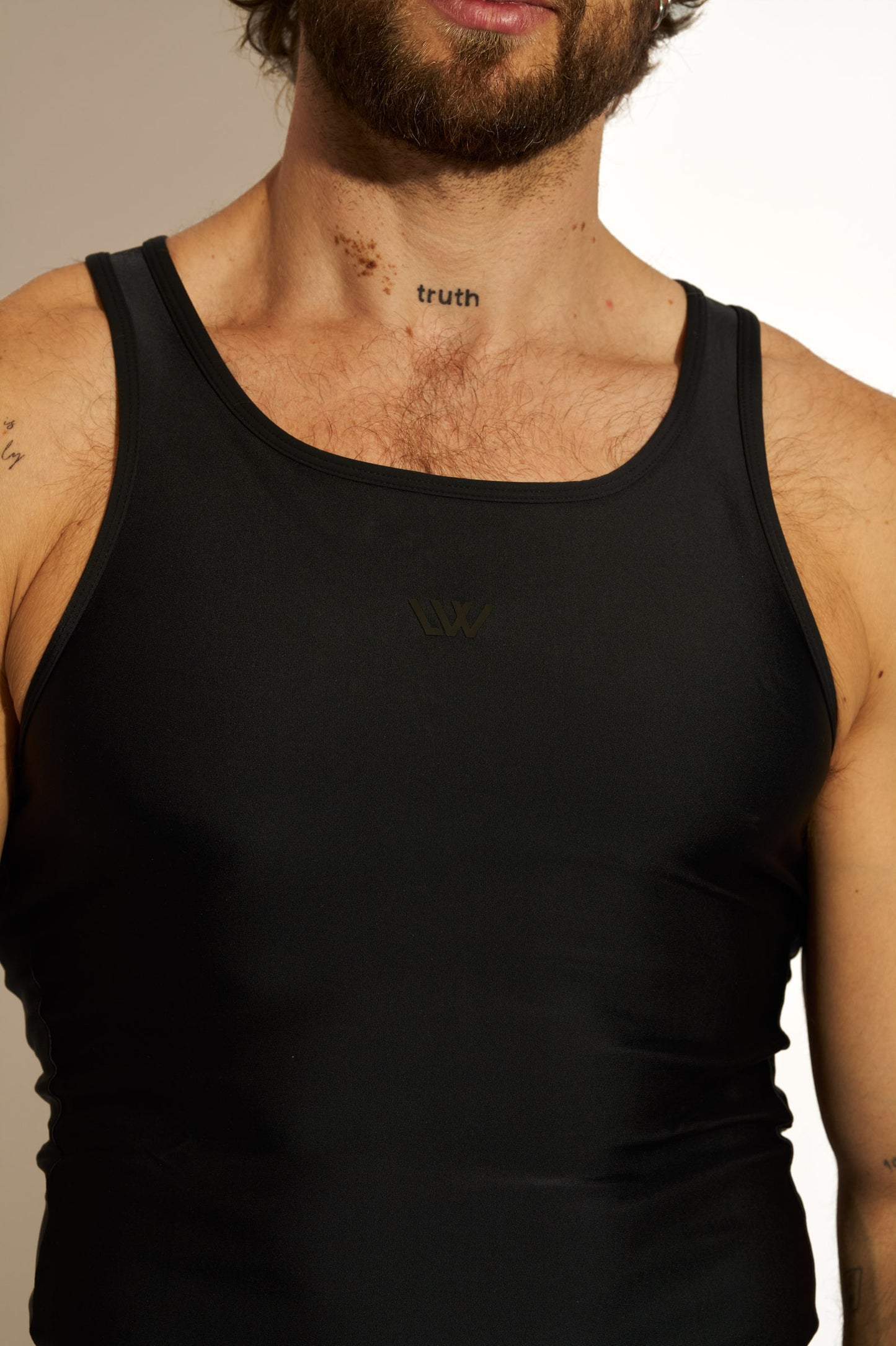 SIGNATURE TANK TOP SLIM FIT - BLACK