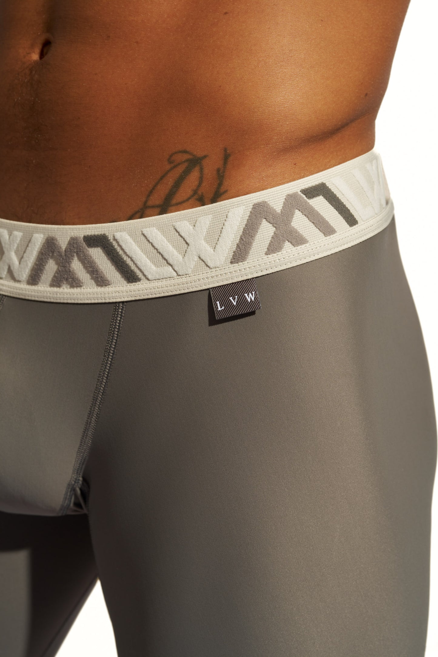 SIGNATURE HYBRID BIKER SHORT - DARK GRAY