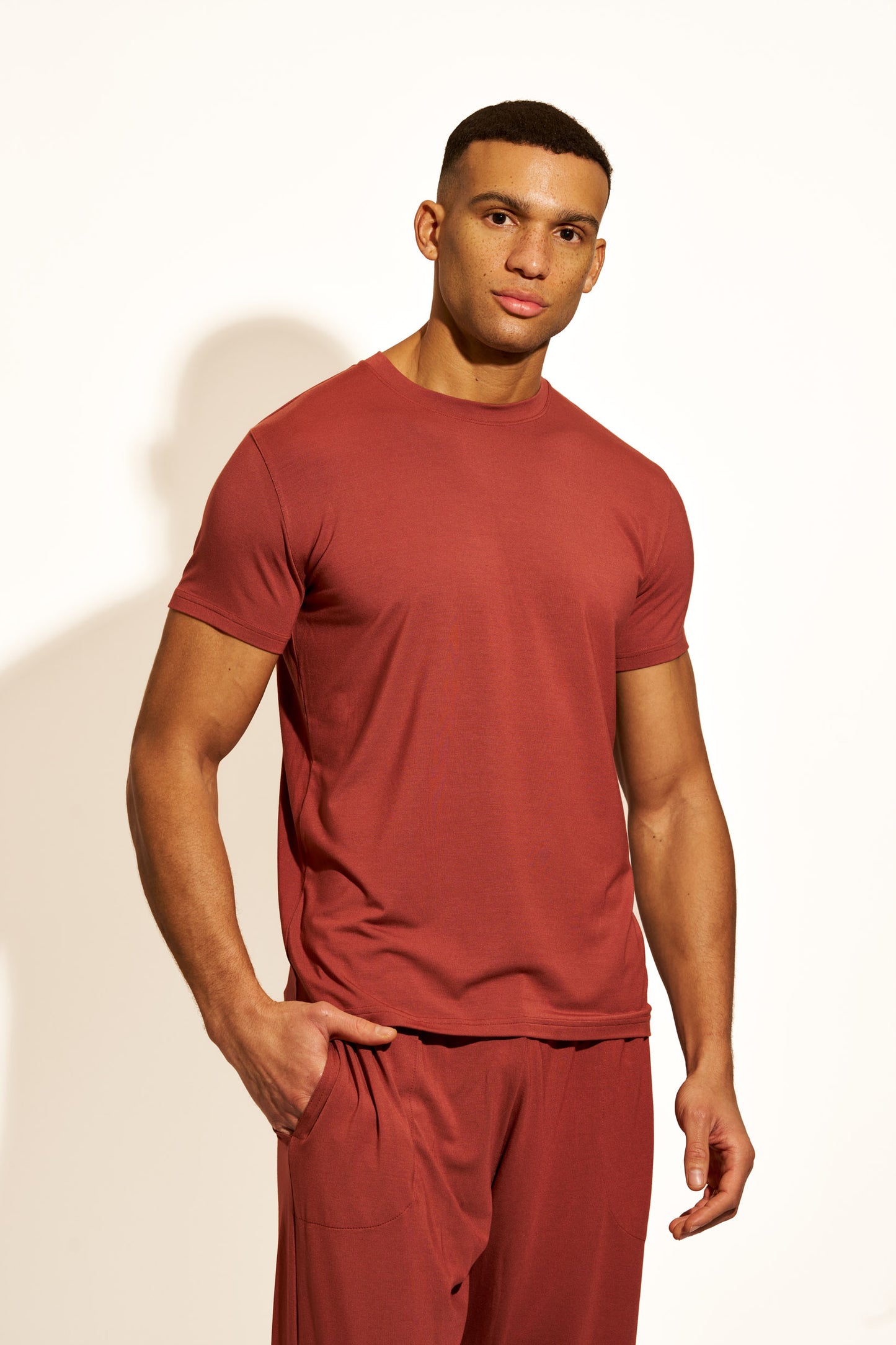 PREMIUM LOUNGEWEAR T-SHIRT - BRANDY SNIFTER