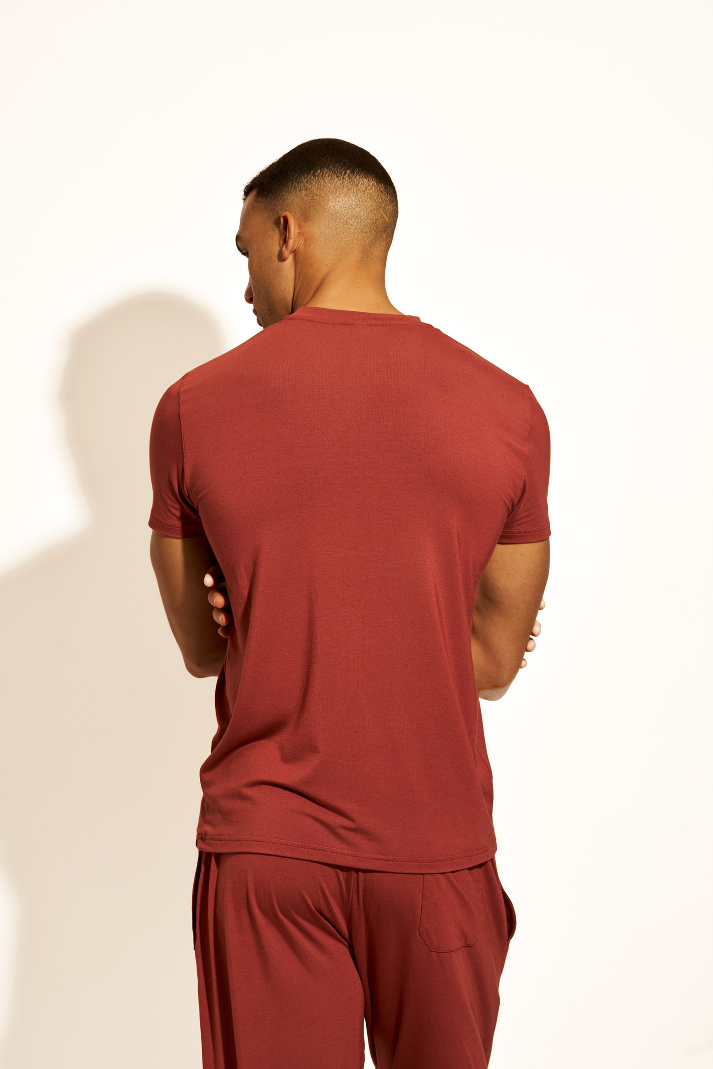 PREMIUM LOUNGEWEAR T-SHIRT - BRANDY SNIFTER