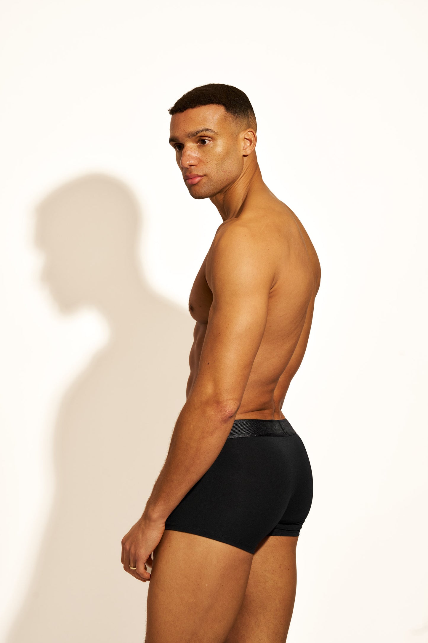 PREMIUM TRUNK - BLACK