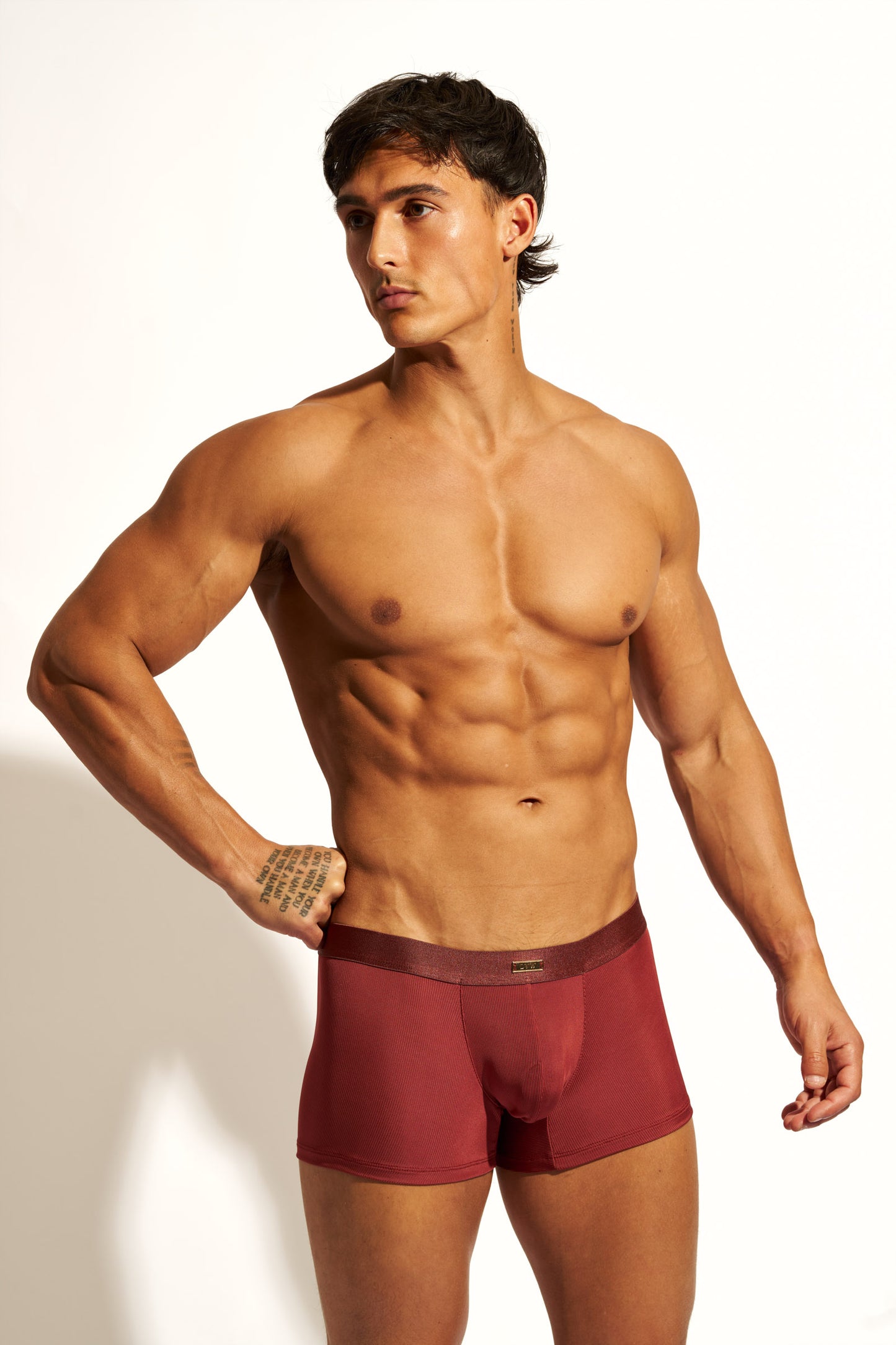 GOLD TRUNK - BRANDY SNIFTER